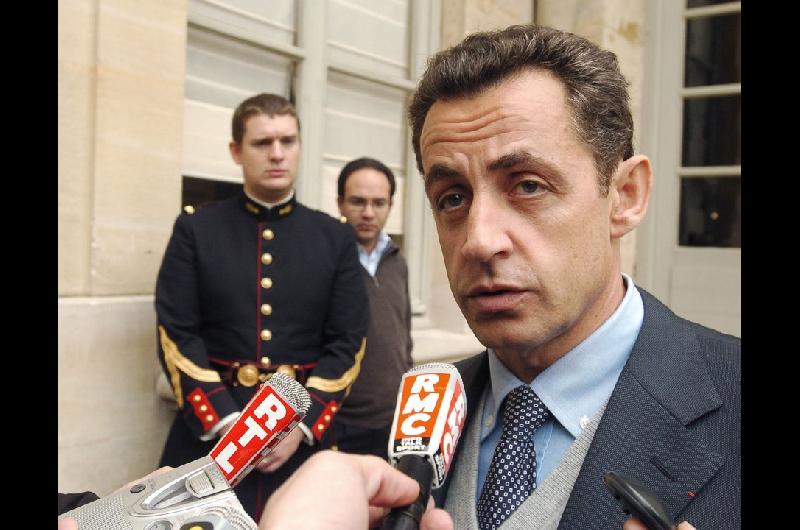 Francia- el expresidente Sarkozy fue condenado a cinco antildeos de prisioacuten por asociacioacuten iliacutecita