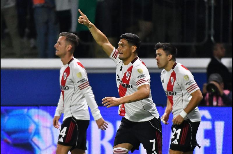 Luego de la eliminacioacuten ante Palmeiras River ya piensa en Deportivo Riestra con algunos cambios