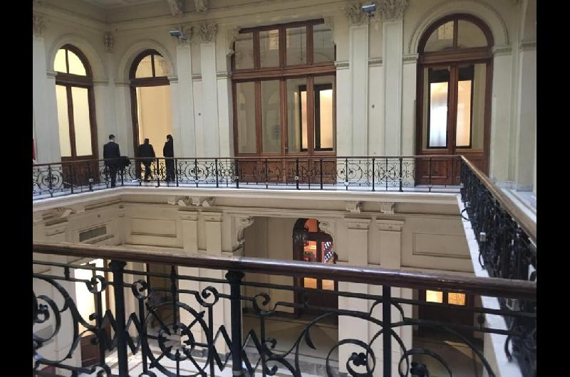 Susto en la Casa Rosada- un principio de incendio generoacute humo y obligoacute a evacuar un sector