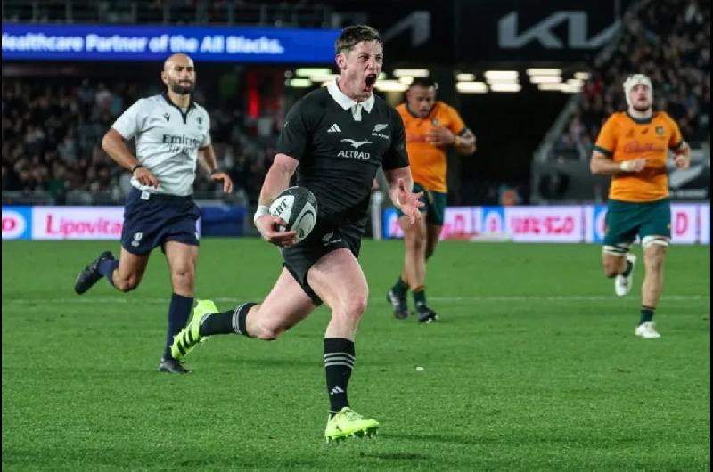 Nueva Zelanda le ganoacute a Australia y lidera en la tabla de posiciones del Rugby Championship