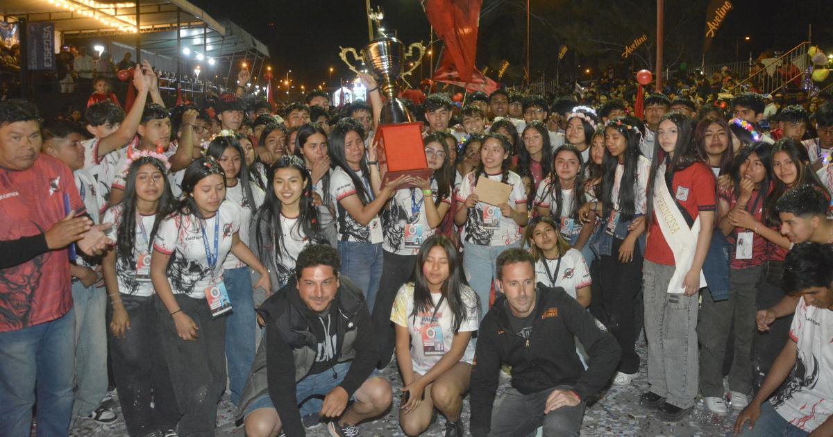 Segundo Premio en Carrozas Carrozas Teacutecnicas y Carrujaes
