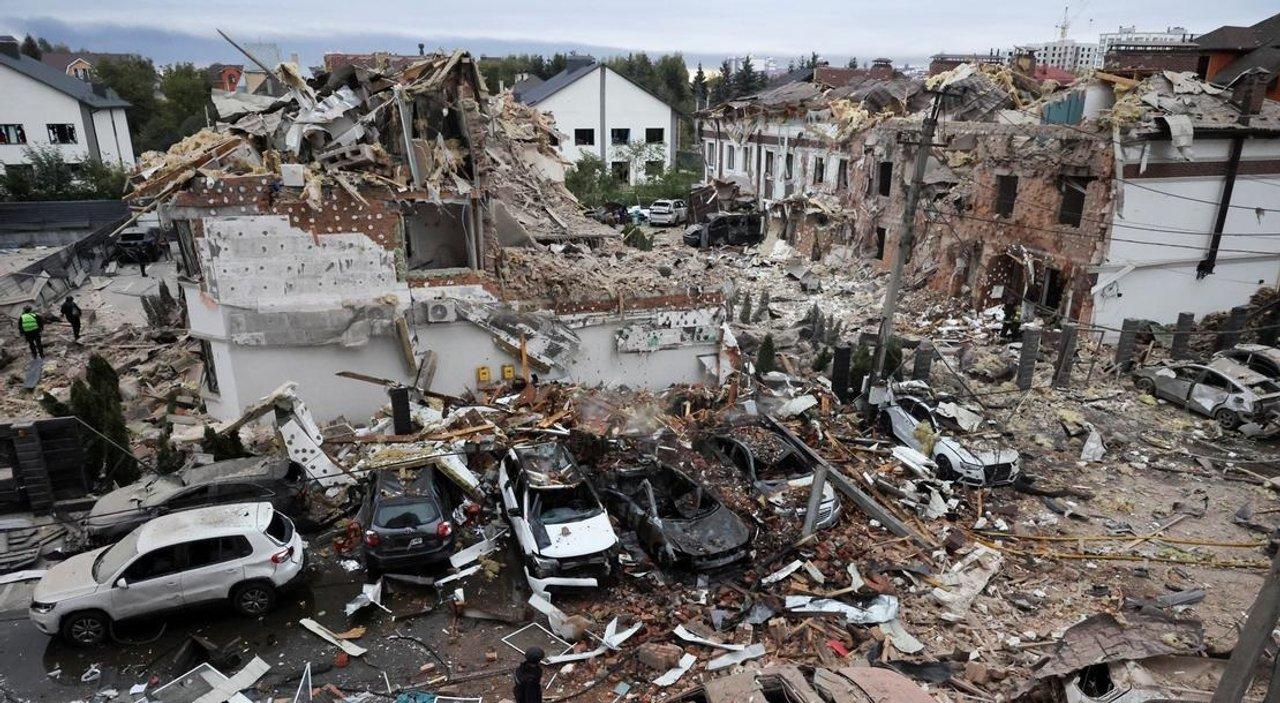 Bombardeo masivo ruso con drones y misiles dejoacute cuatro muertos en Kiev