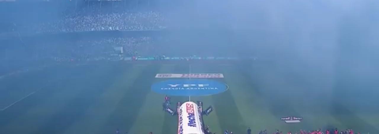 Claacutesico de Avellaneda- asiacute fue el impresionante recibimiento de la hinchada de Racing