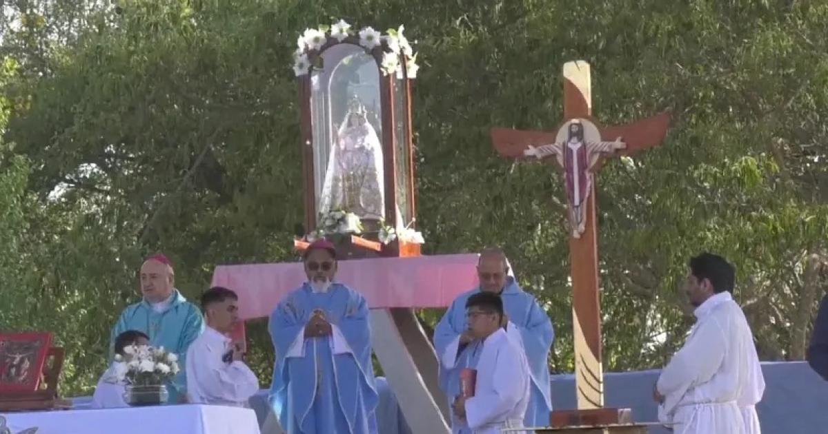 El amor de Dios nos sobrepasa y no deberiacutea interrumpirse