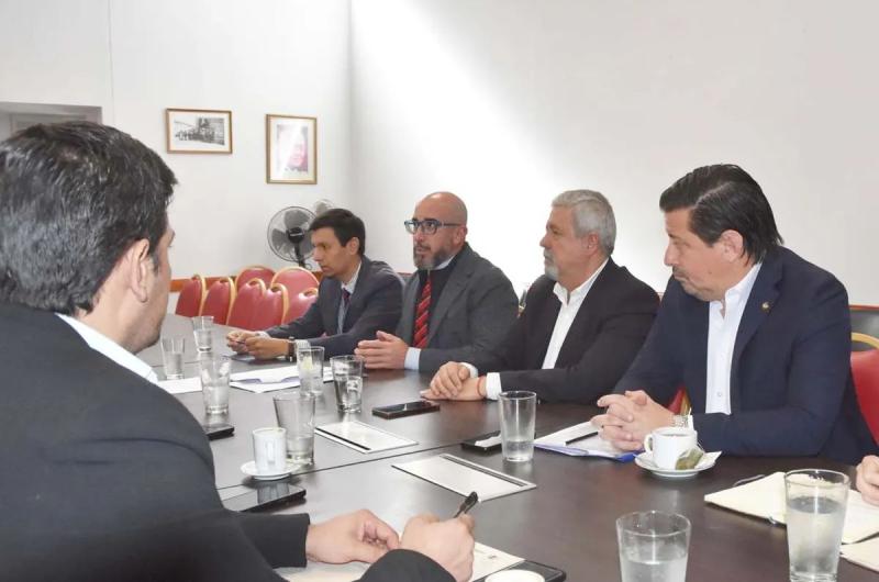 Analizan la ampliacioacuten de la Ley de Registro de Deudores Alimentarios