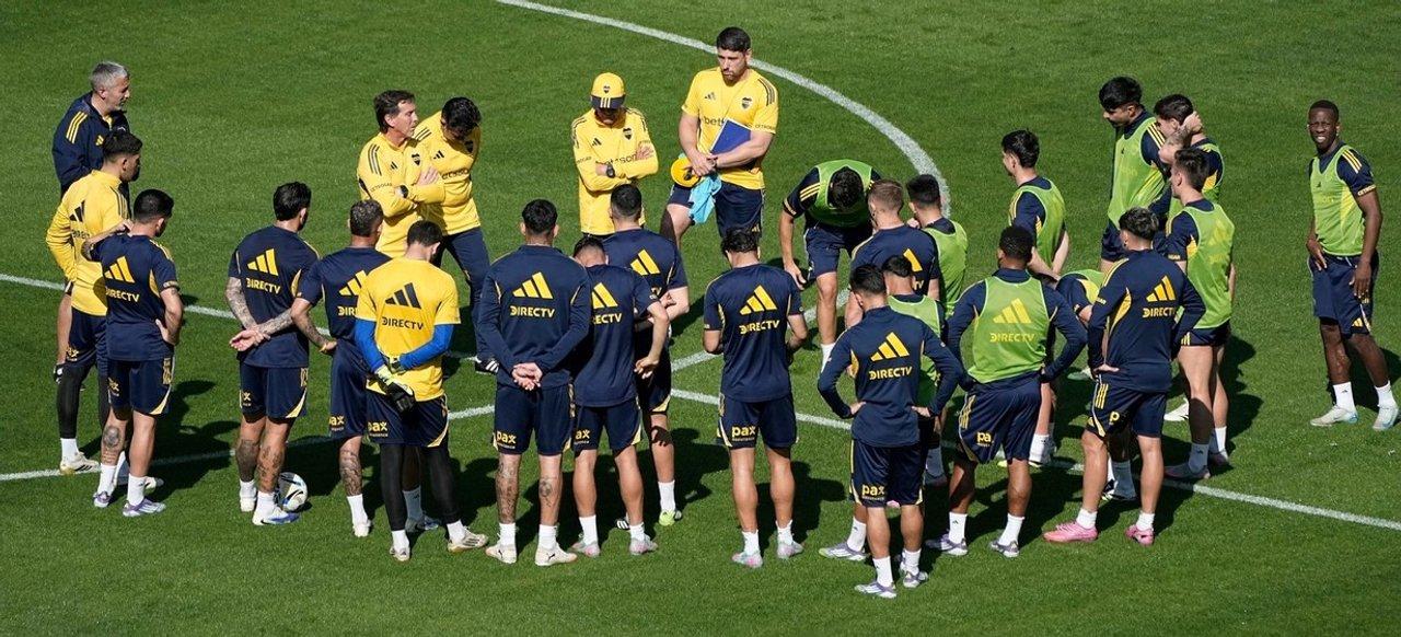Auacuten sin el retorno de Russo Boca volvioacute a los entrenamientos tras la derrota ante Defensa y Justicia