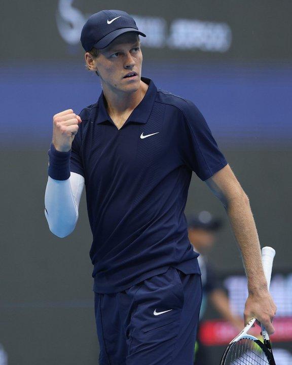 Jannik Sinner vencioacute a Marozsan y llegoacute a las semifinales del ATP de Beijing