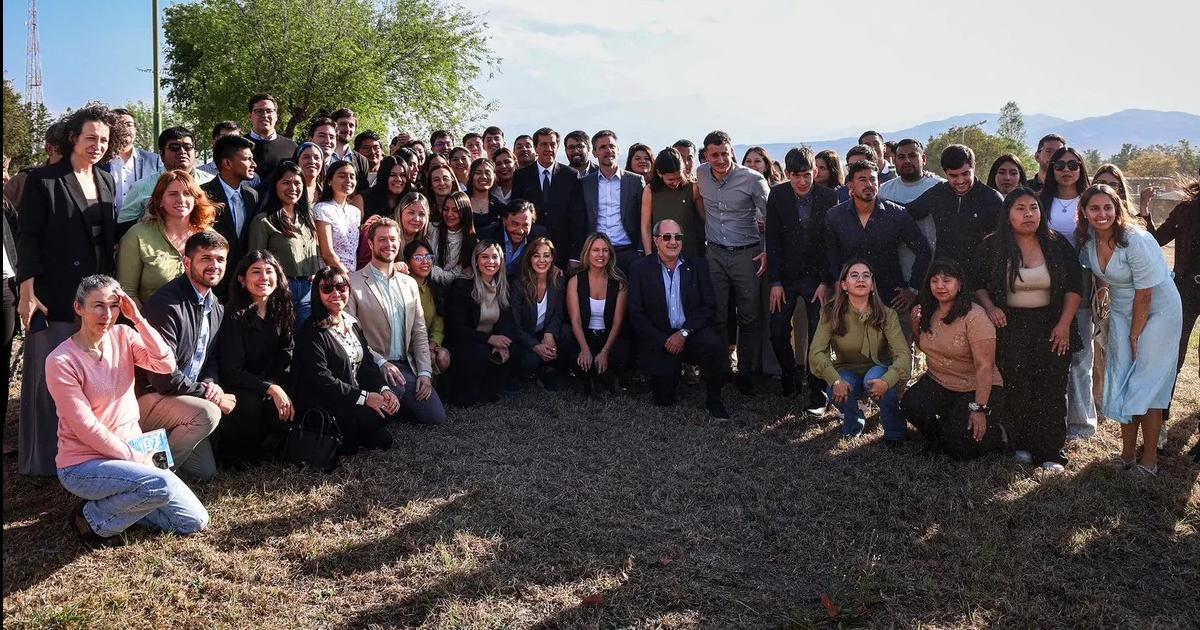 Sadir reivindicoacute a las provincias como fuente de oportunidades de crecimiento para el paiacutes