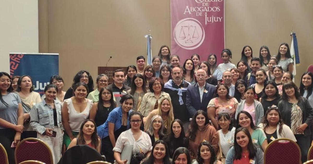 Nueva capacitacioacuten sobre prevencioacuten del suicidio
