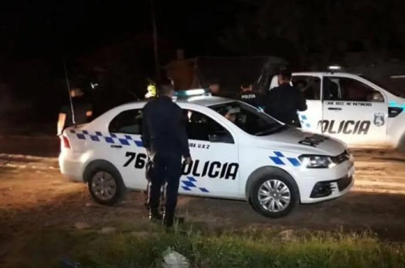 Atacoacute a su hermano con un cuchillo y luego se autolesionoacute tragaacutendose un vidrio