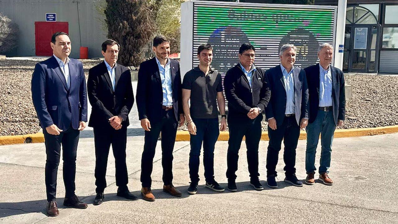 Gobernadores de Provincias Unidas buscan romper polarizacioacuten- ldquoEstamos podridos de elegir Cristina o Mileirdquo