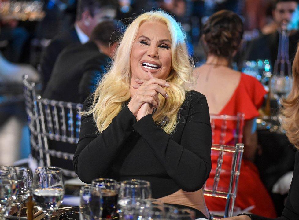 ldquoNadie hizo 36 antildeos de televisioacutenrdquo- Susana Gimeacutenez defendioacute su Martiacuten Fierro de las criacuteticas