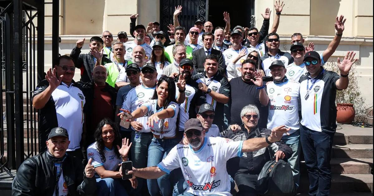 Mototurismo- Sadir recibioacute a participantes
