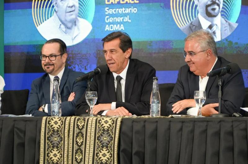 La Mesa del Litio requirioacute inversioacuten en infraestructura