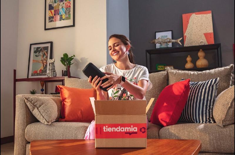 Amazon trae 4 diacuteas de superofertas en tecnologiacutea moda belleza hogar y viajes y Tienda Miacutea se sube 