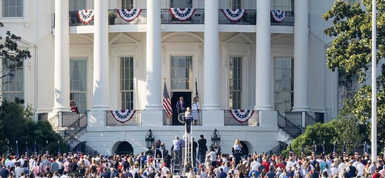 Cierre del gobierno de Estados Unidos se extiende al fin de semana