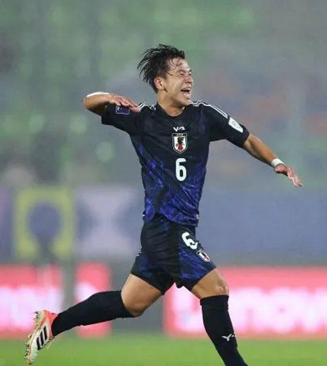 Japoacuten goleoacute a Nueva Zelanda por 3-0 y clasificoacute a octavos de final del Mundial Sub 20 con puntaje perfecto