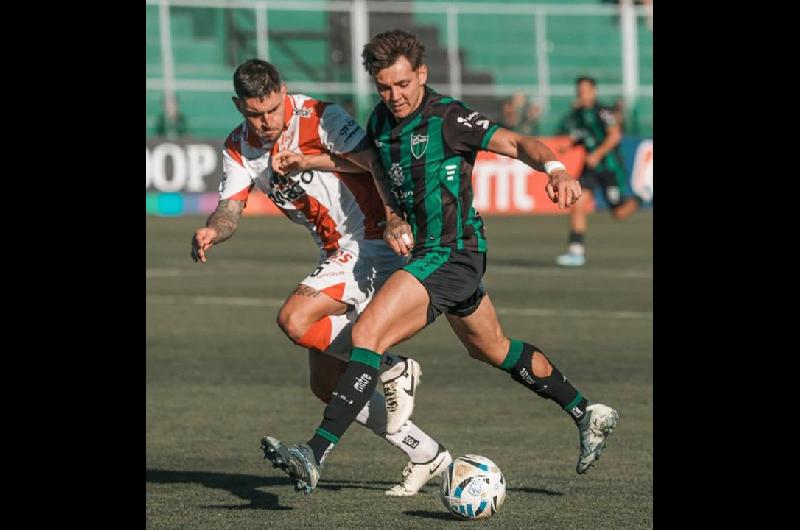 San Martiacuten (SJ) e Instituto igualaron sin goles en el Torneo Clausura