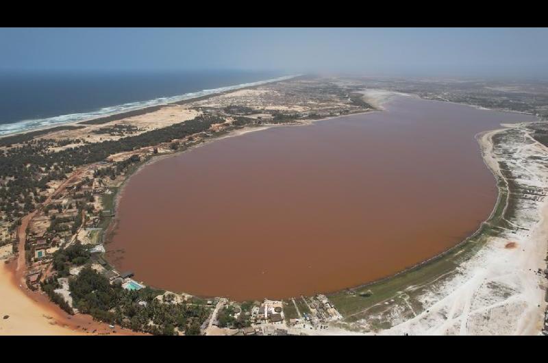 Senegal- el lago Retba vuelve a ser rosa  