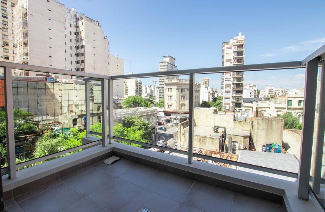 La odisea de alquilar en Buenos Aires- el costo de la vivienda devora la mitad del salario