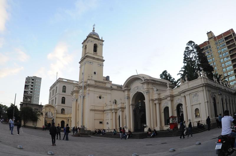 Jujuy celebra festividad en honor a la Virgen del Rosario de Riacuteo Blanco y Paypaya