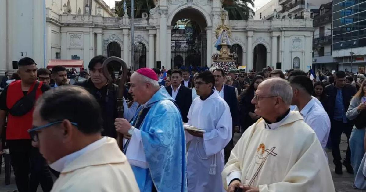 Jujuy renovoacute fe y devocioacuten a la Virgen del Riacuteo Blanco y Paypaya