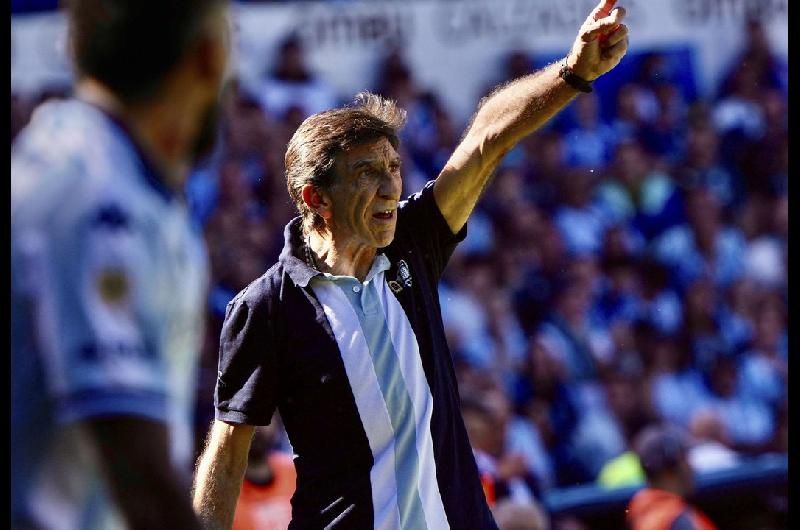 Costas tras el empate de Racing ante Independiente Rivadavia- ldquoTenemos que ganar y sumar de a tresrdquo