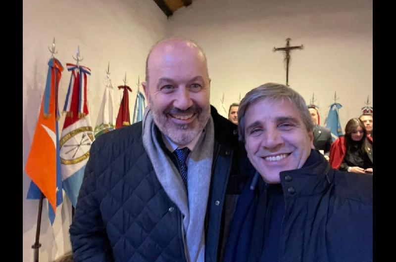 Caputo y Sturzenegger deberaacuten autorizar los nuevos regiacutemenes de desvinculacioacuten del Estado