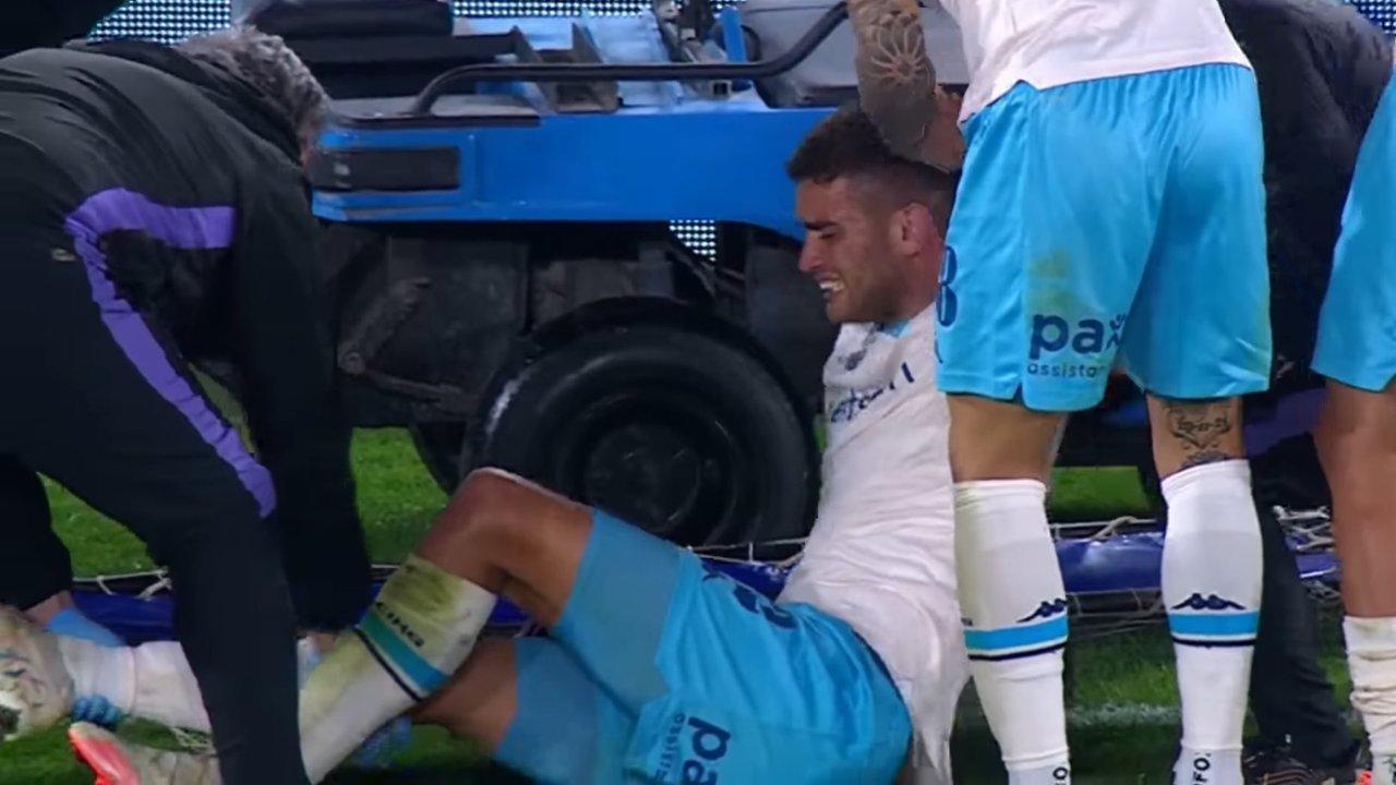 Malas noticias para Racing- Eliacuteas Torres se rompioacute el ligamento cruzado anterior