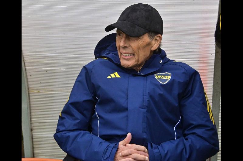Preocupacioacuten en Boca- el plantel entrena con aacutenimo bajo por la salud de Miguel Aacutengel Russo