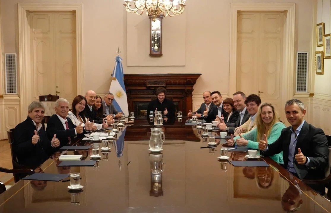 Javier Milei encabeza una nueva reunioacuten de Gabinete tras el fallo de la Justicia Electoral