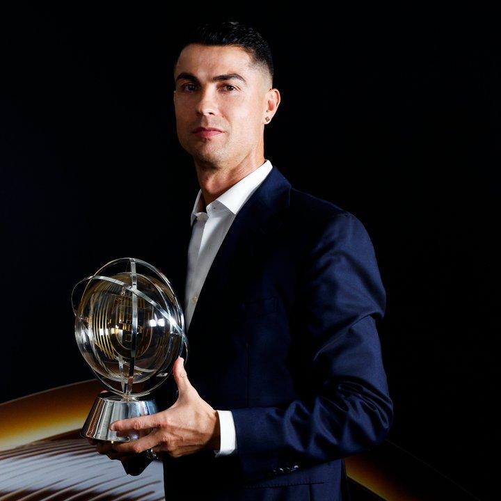 A sus 40 antildeos Cristiano Ronaldo se refirioacute por primera vez a la posibilidad de retirarse 