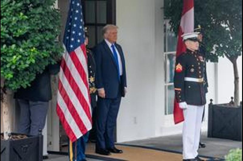 Casa Blanca- ldquoEl comiteacute del Nobel proboacute que pone la poliacutetica por encima de la pazrdquo