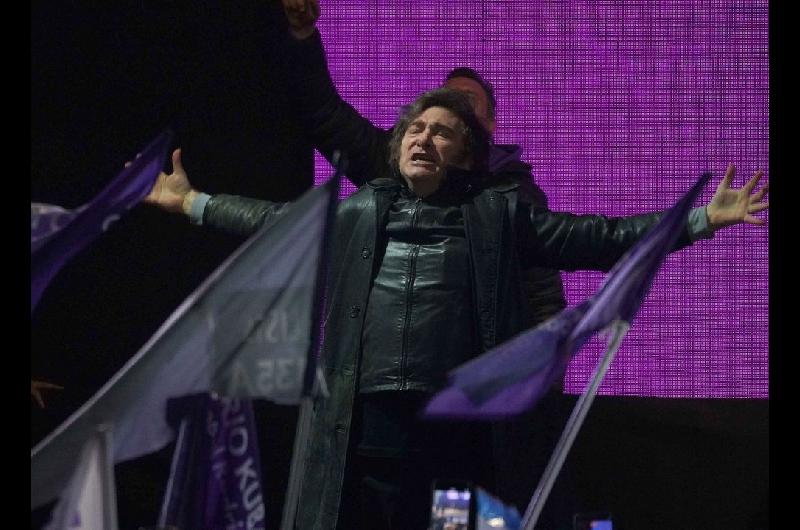 Milei viaja a Corrientes para respaldar la candidatura de Virginia Gallardo