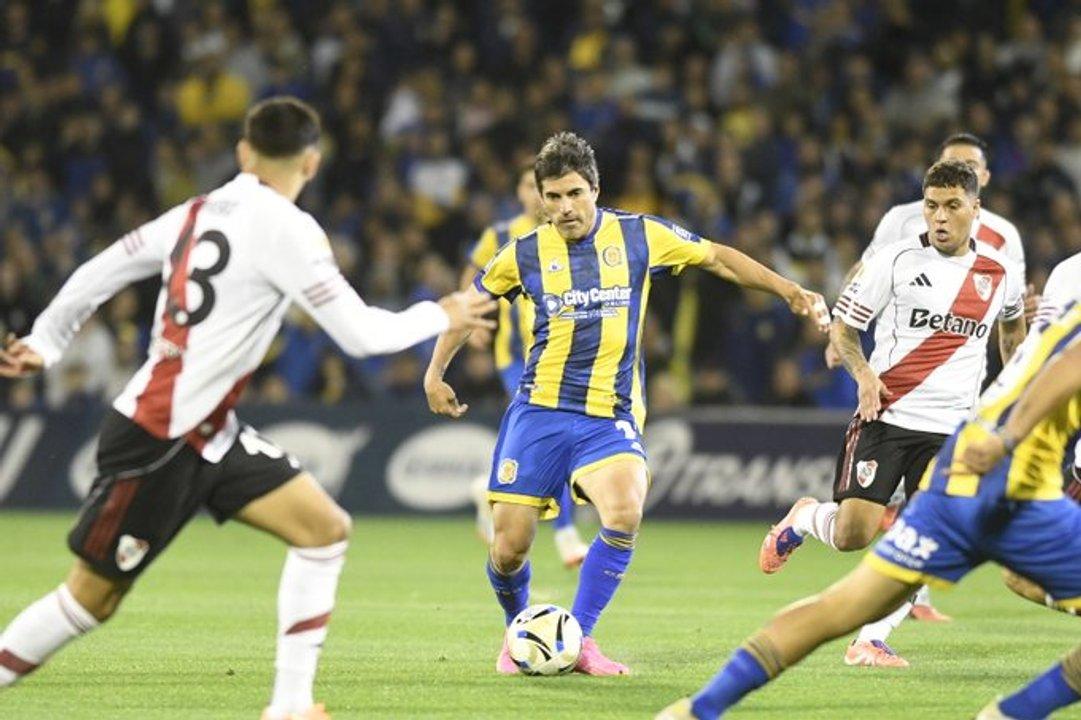 Coacutemo ver en vivo Veacutelez vs Rosario Central- horario y formaciones