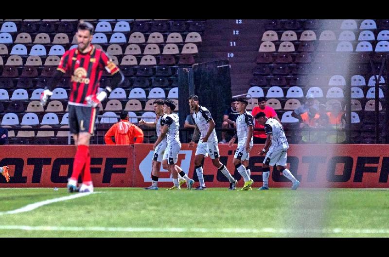 El camino de Gimnasia de Mendoza campeoacuten y primer ascendido a la Primera Divisioacuten