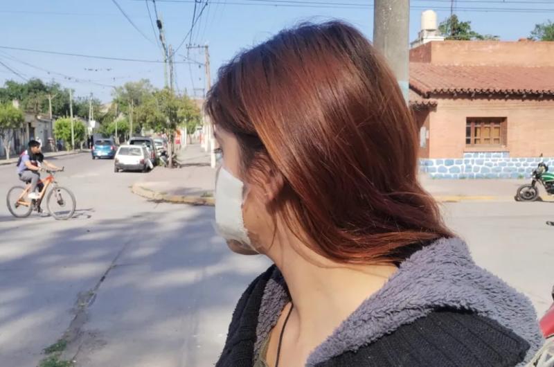 Una joven se resistioacute a un robo y terminoacute con cortes en el rostro