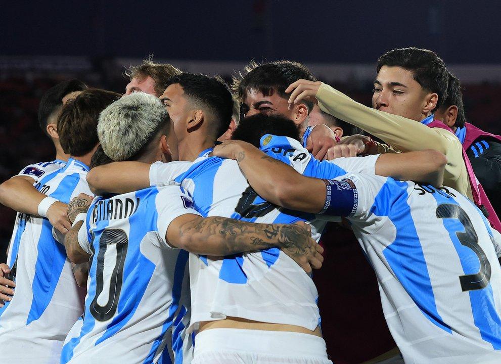 La Seleccioacuten argentina y la de Colombia se enfrentan por un lugar en la final del Mundial Sub 20