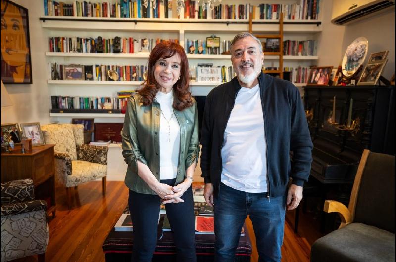 Cristina Kirchner y Rodolfo Aguiar opinaron que los trabajadores ldquodeben estar en el centro de la discusioacutenrdquo