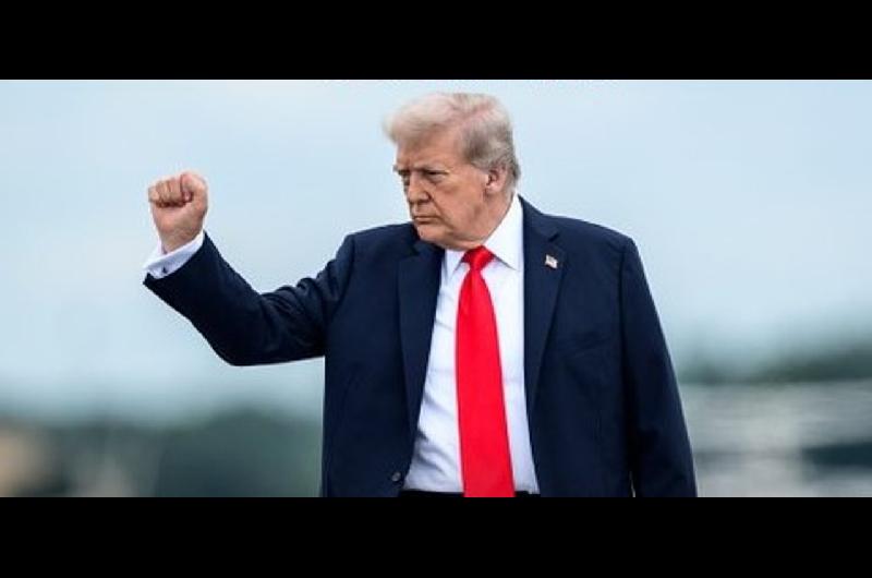 Trump confirmoacute que el ataque contra un barco cerca de Venezuela dejoacute seis muertos