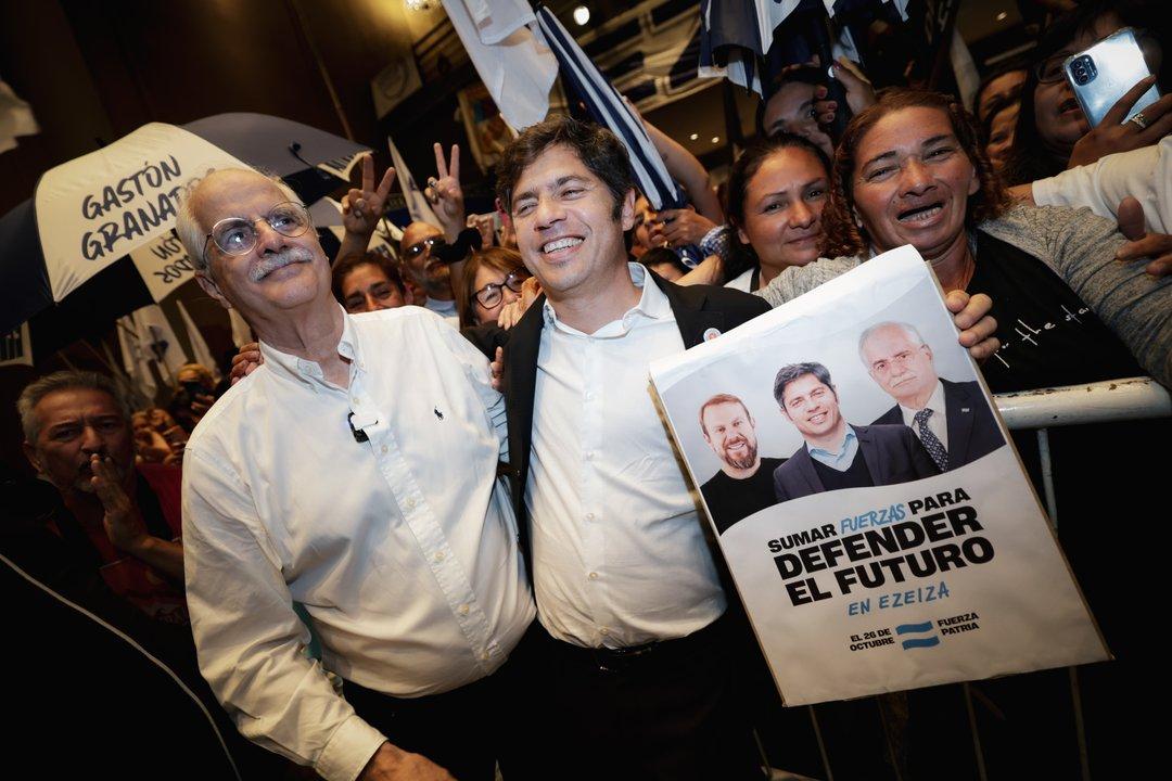 Kicillof- ldquoNo cambio ni un minuto junto a los trabajadores por el abrazo de un presidente extranjerordquo