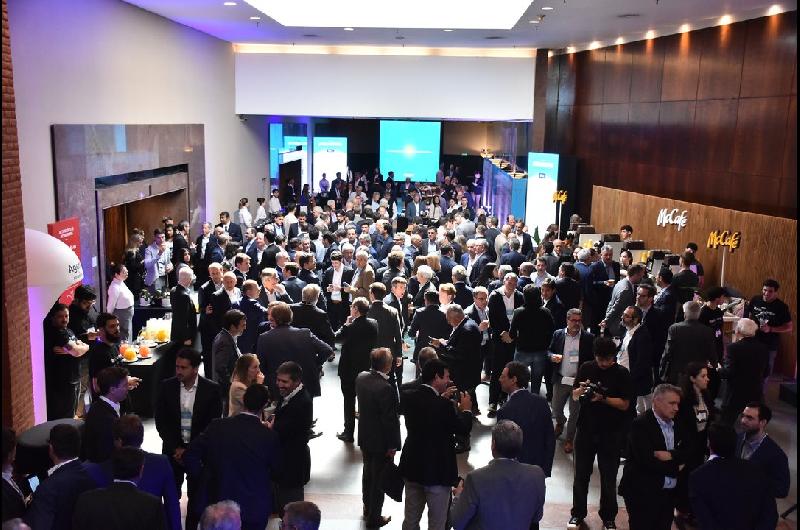 Empresarios reconocen el respaldo de Estados Unidos  pero la clave estaacute en el largo plazo