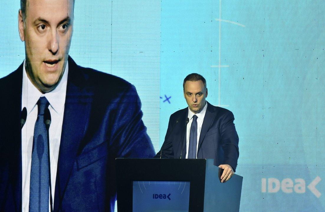 Reforma laboral y eliminacioacuten de impuestos la promesa del Gobierno a los empresarios en IDEA