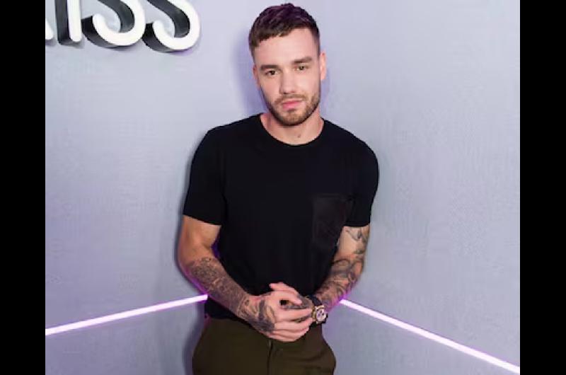 A un antildeo de la muerte de Liam Payne- velas en su memoria testimonios y laacutegrimas desde Argentina hasta Europa