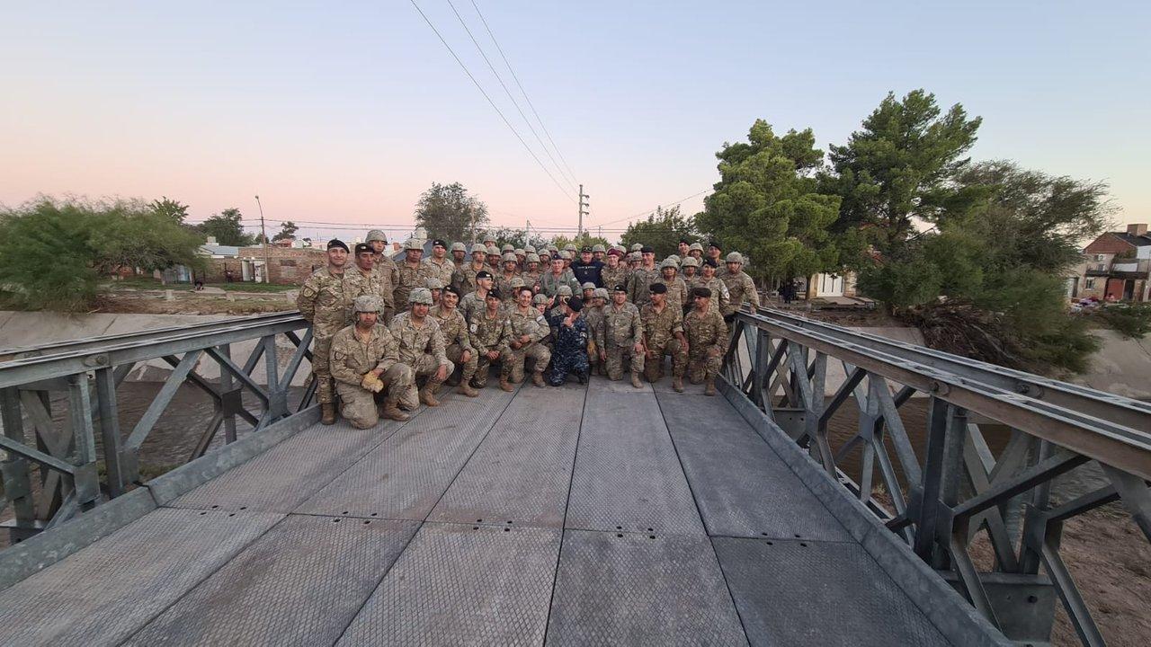 ldquoSi no se los llevaban- el Gobierno le cobroacute a Bahiacutea Blanca 17 millones por cada puente de emergencia
