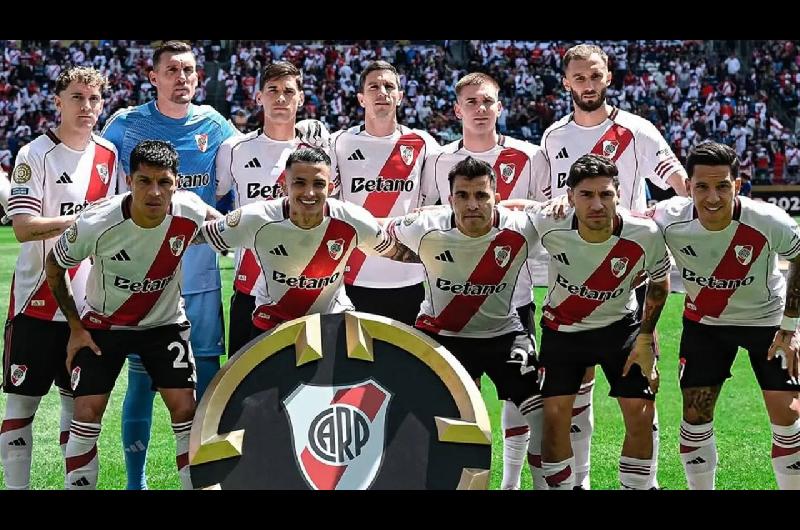 ldquoDoble vidardquo- aseguran que un futbolista de River y la Seleccioacuten atraviesa un escaacutendalo de infidelidad