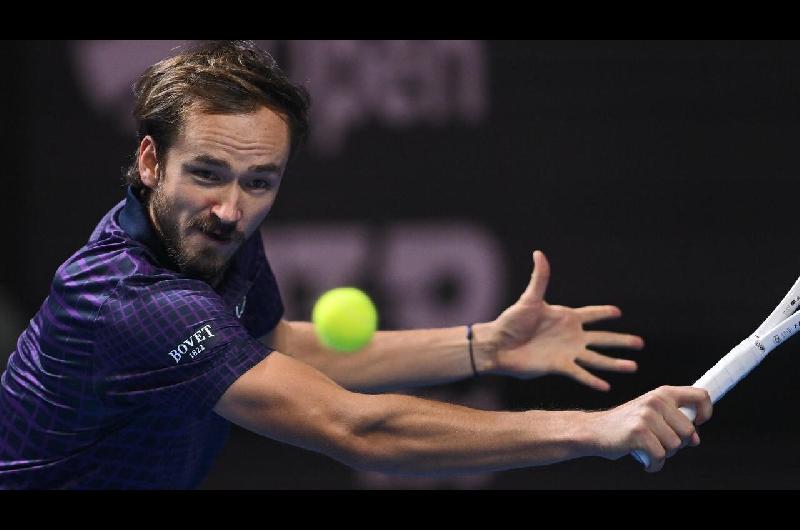 Medvedev le ganoacute a Marozsan y avanzoacute a semifinales en el ATP 250 de Almaty