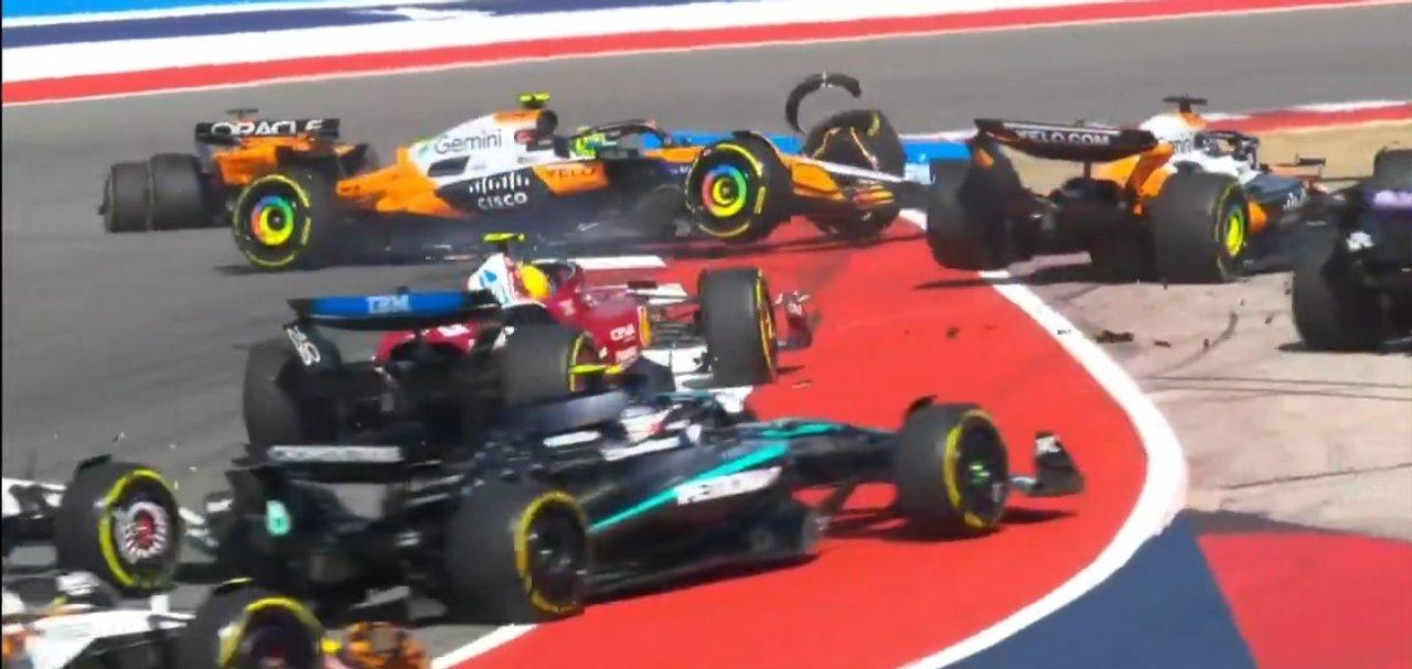 Accidentada largada en la Sprint del Gran Premio de Estados Unidos
