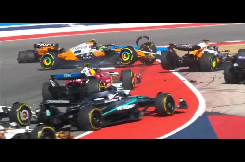 Accidentada largada en la Sprint del Gran Premio de Estados Unidos