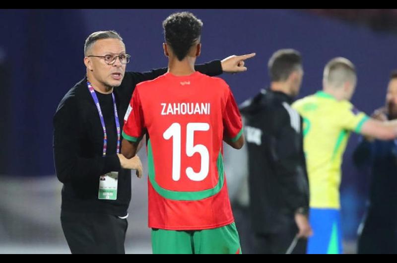 El entrenador de Marruecos palpitoacute la final ante Argentina del Mundial Sub-20- ldquoNadie es invencible